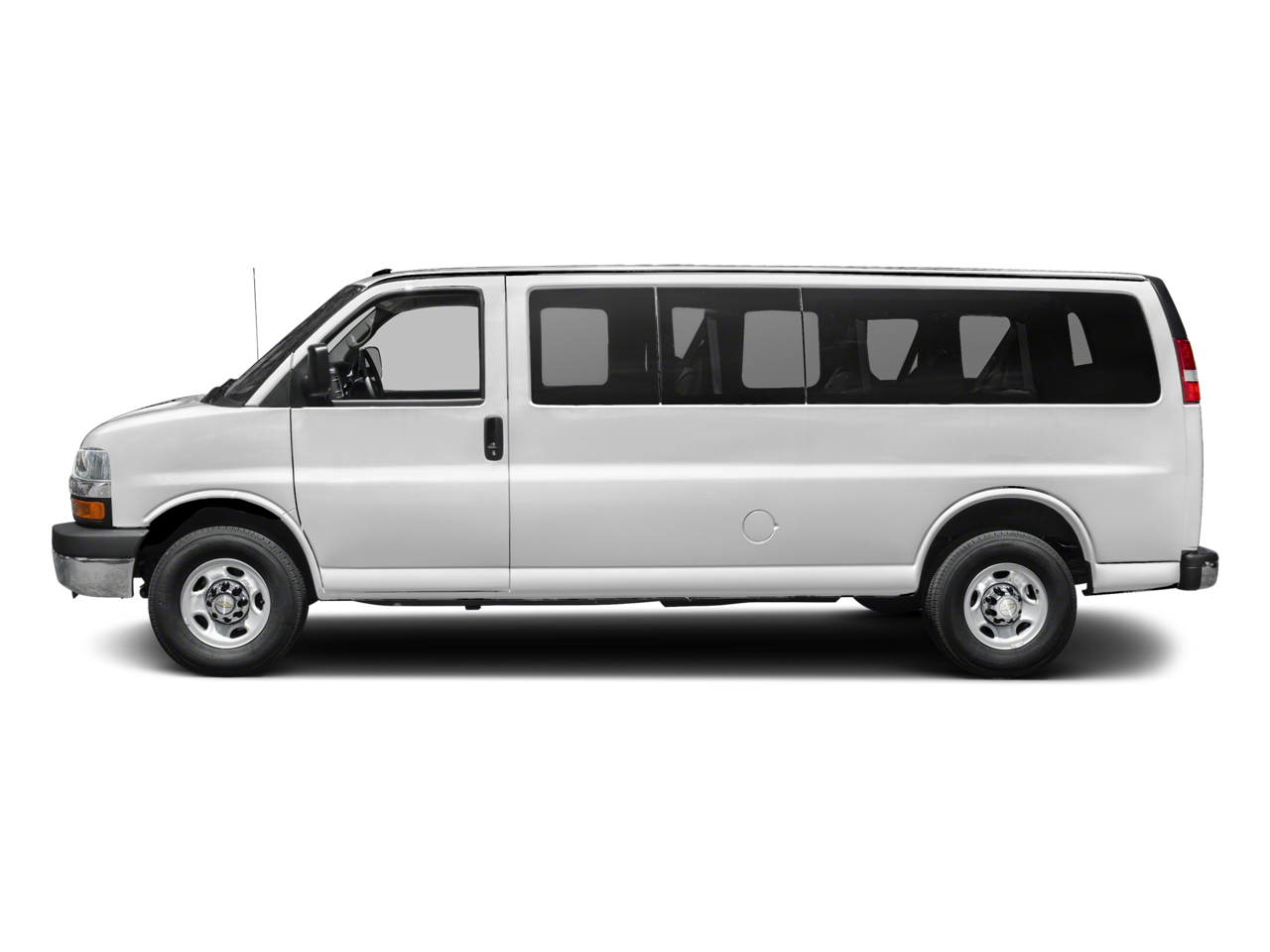 2018 Chevrolet Express Passenger LT - Photo 37