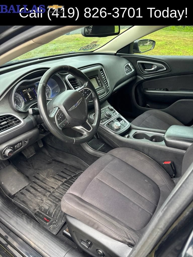 2015 Chrysler 200 Limited