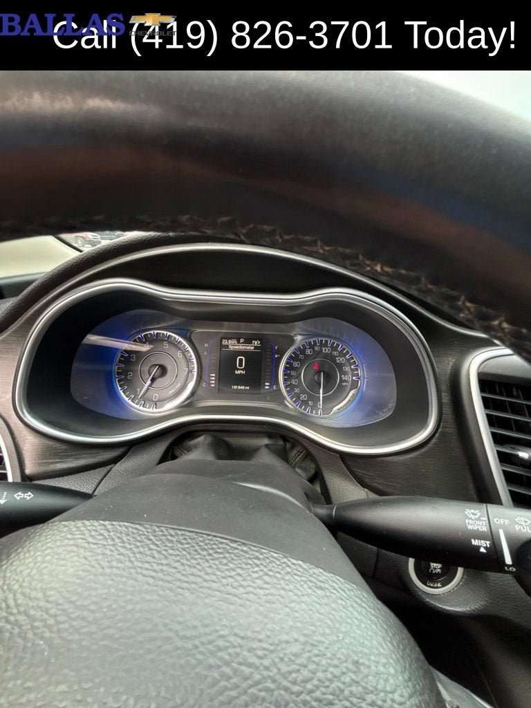 2015 Chrysler 200 Limited