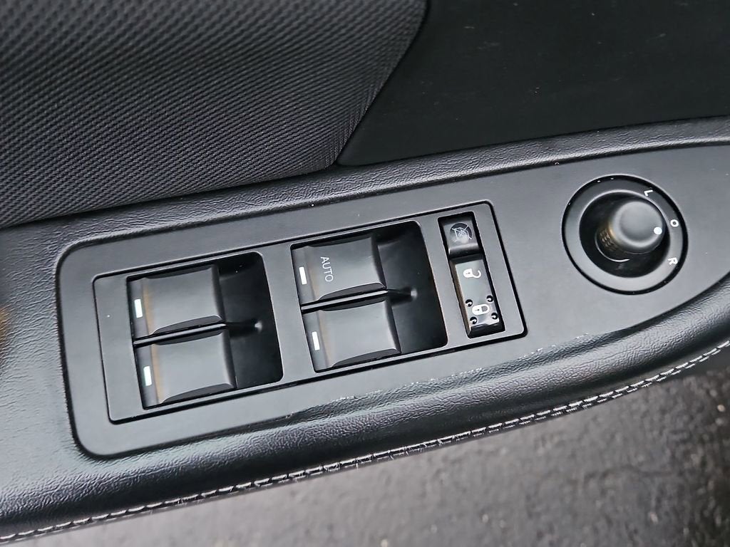 2012 Dodge Avenger SXT