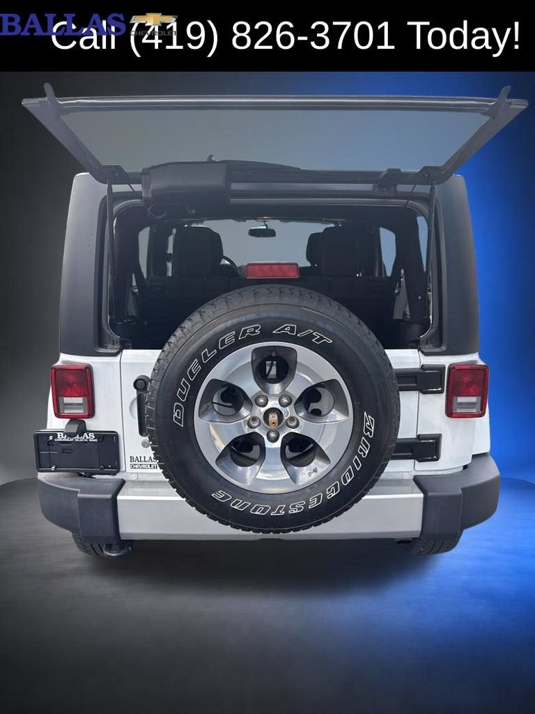2017 Jeep Wrangler Unlimited Sahara 4x4