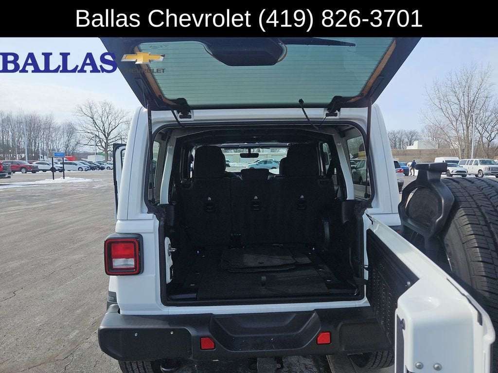 2022 Jeep Wrangler Unlimited Sahara