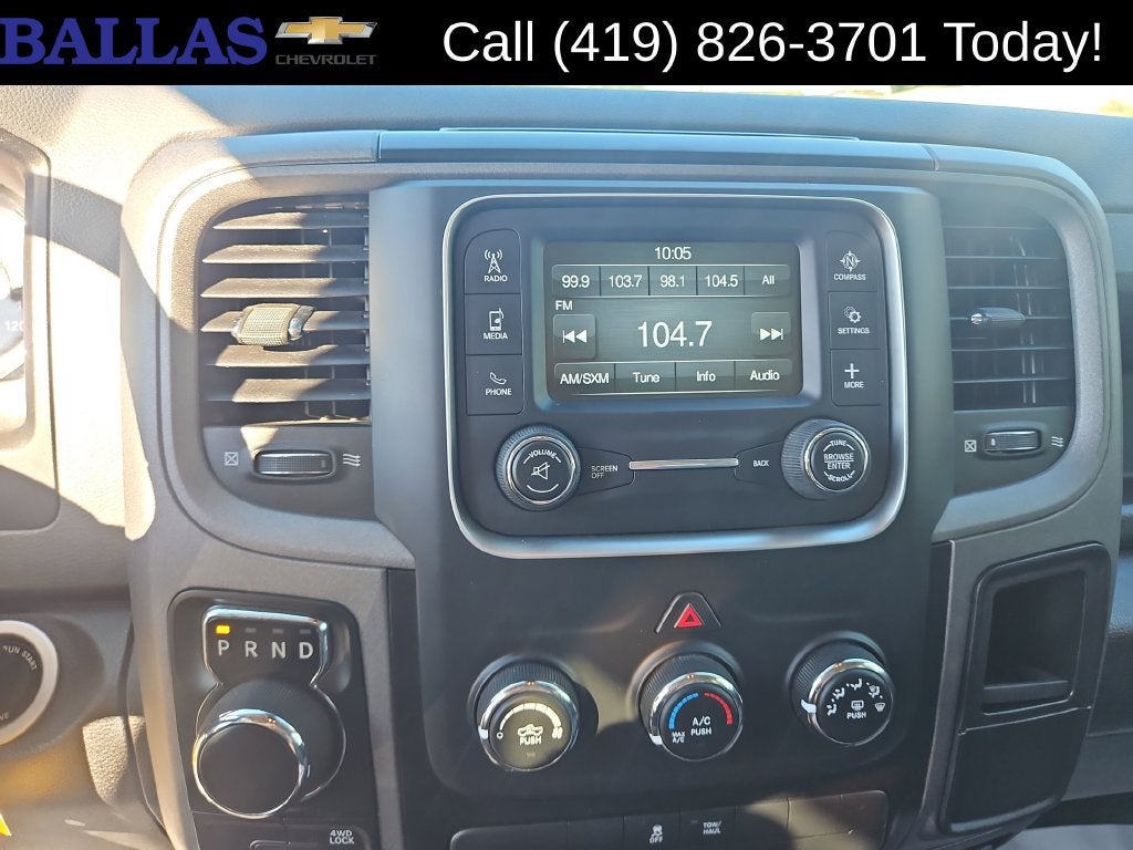 2018 RAM 1500 Express Crew Cab 4x4 5'7" Box