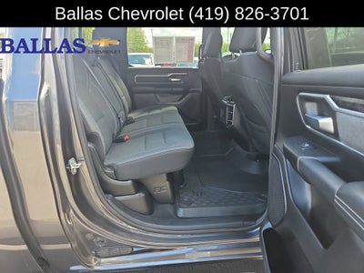 2021 RAM 1500 Big Horn Crew Cab 4x4 5'7" Box