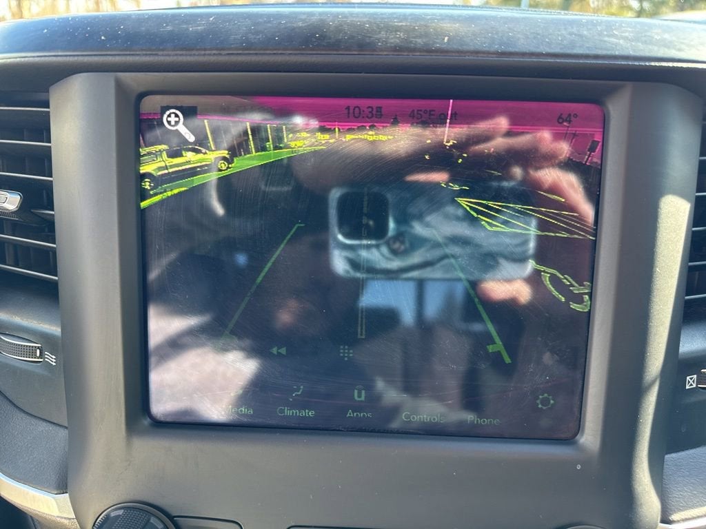 2020 RAM 1500 Big Horn Crew Cab 4x4 5'7" Box