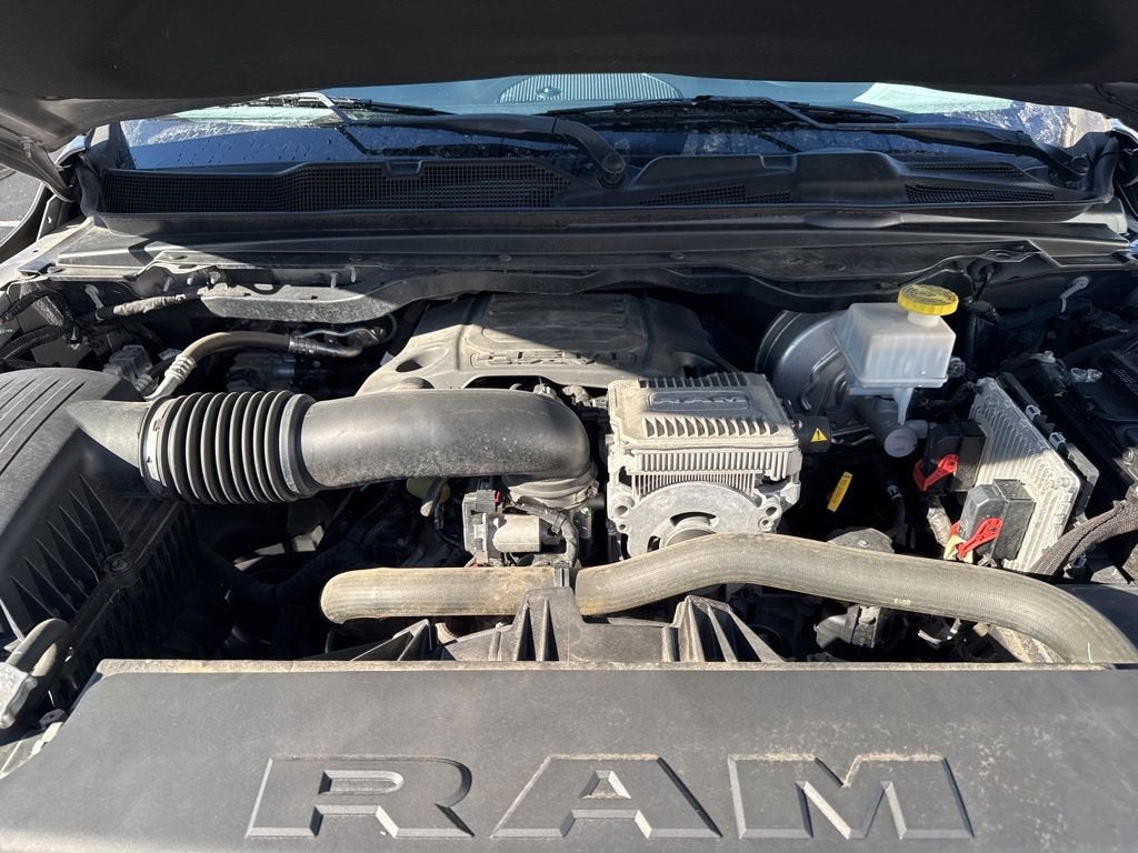 2020 RAM 1500 Big Horn Crew Cab 4x4 5'7" Box