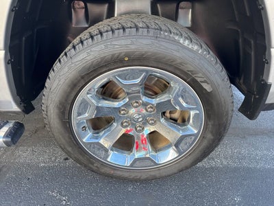 2020 RAM 1500 Big Horn Crew Cab 4x4 5'7" Box