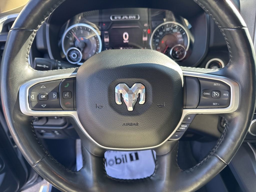 2020 RAM 1500 Big Horn Crew Cab 4x4 5'7" Box