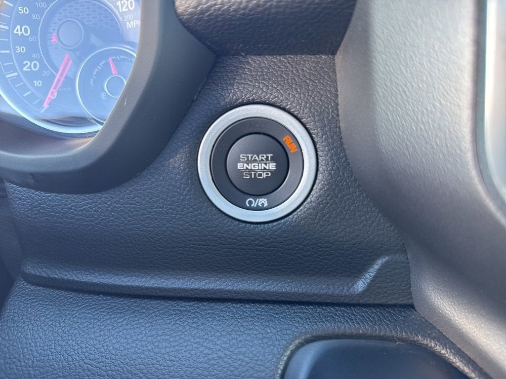 2019 RAM 1500 Big Horn/Lone Star Crew Cab 4x4 5'7" Box