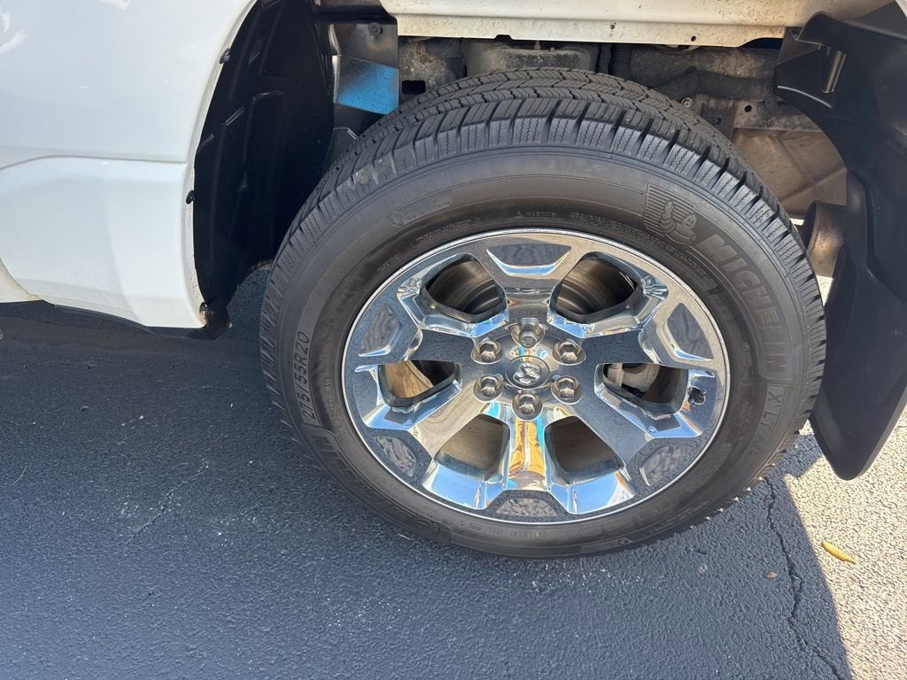 2019 RAM 1500 Big Horn/Lone Star Crew Cab 4x4 5'7" Box