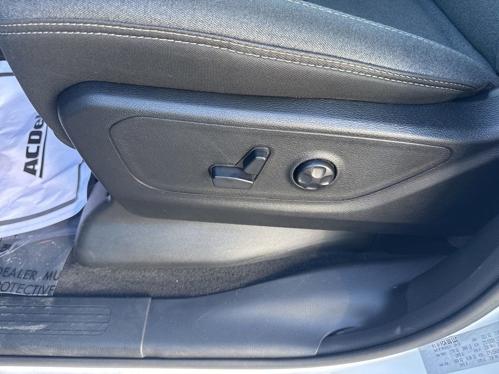 2019 RAM 1500 Big Horn/Lone Star Crew Cab 4x4 5'7" Box