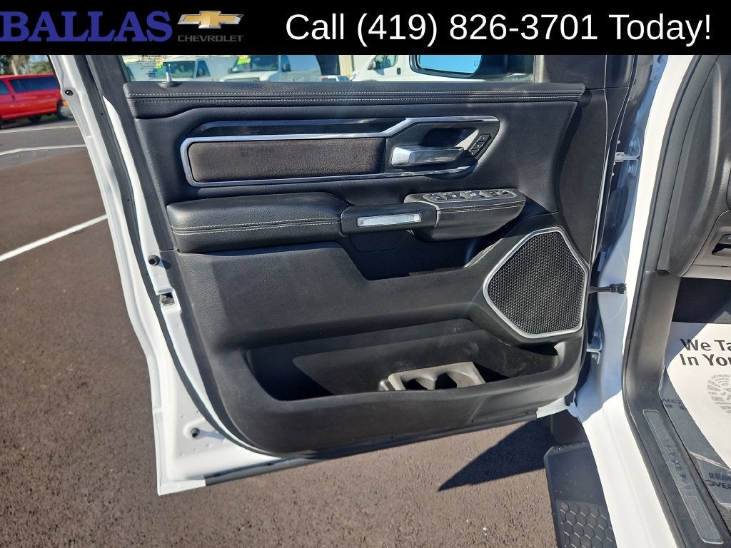 2022 RAM 1500 Laramie Crew Cab 4x4 5'7" Box