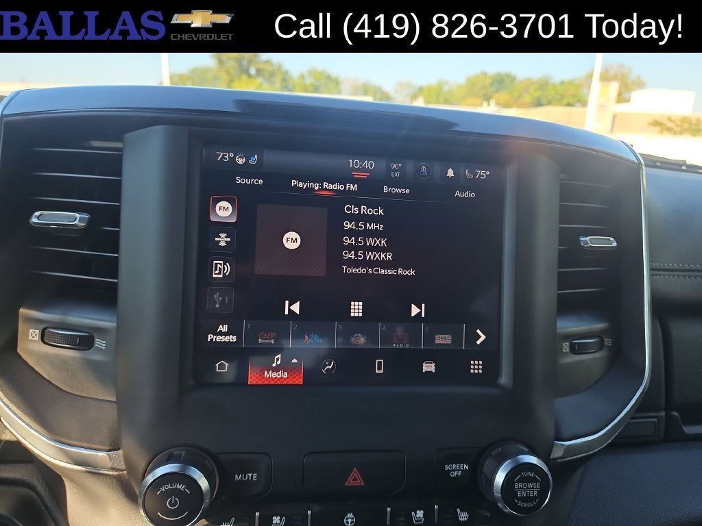 2022 RAM 1500 Laramie Crew Cab 4x4 5'7" Box