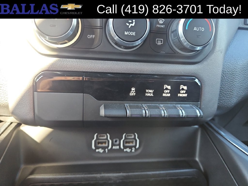 2022 RAM 1500 Laramie Crew Cab 4x4 5'7" Box