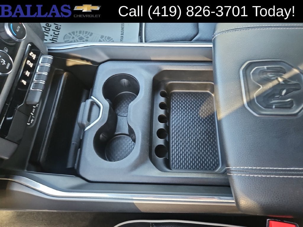2022 RAM 1500 Laramie Crew Cab 4x4 5'7" Box
