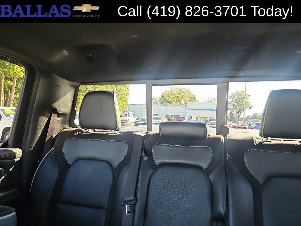 2022 RAM 1500 Laramie Crew Cab 4x4 5'7" Box