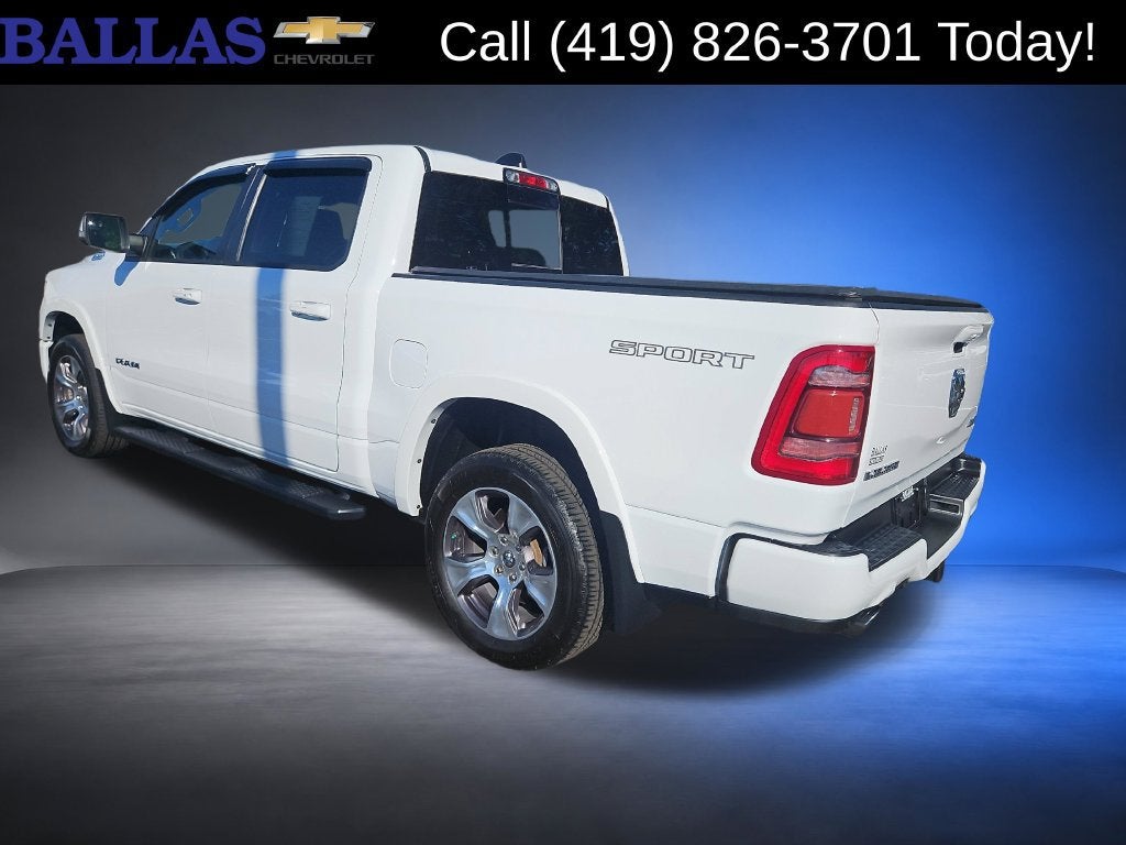 2022 RAM 1500 Laramie Crew Cab 4x4 5'7" Box