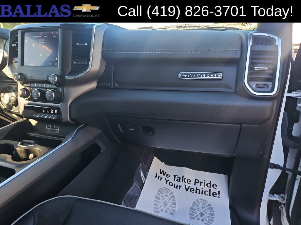 2022 RAM 1500 Laramie Crew Cab 4x4 5'7" Box