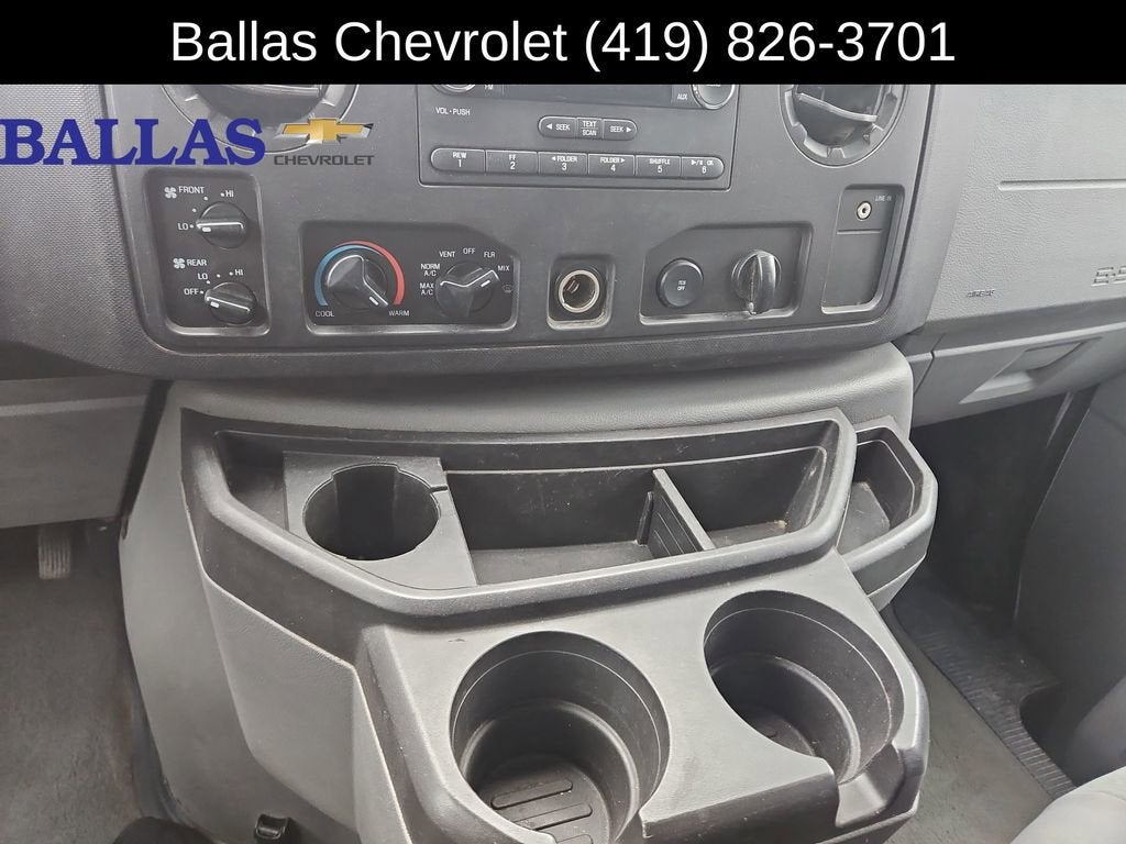 2011 Ford E-350 Super Duty XLT