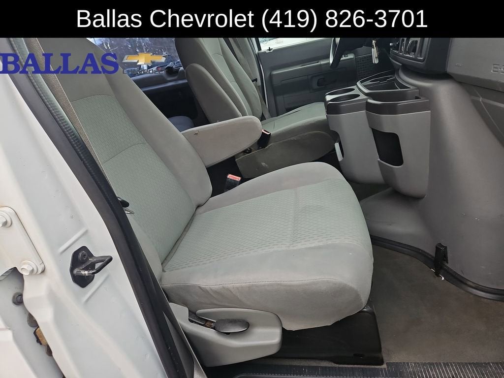 2011 Ford E-350 Super Duty XLT