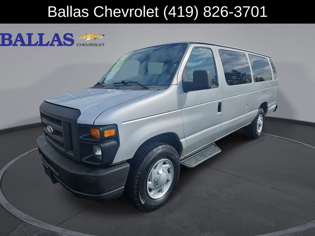 2011 Ford E-350 Super Duty XL
