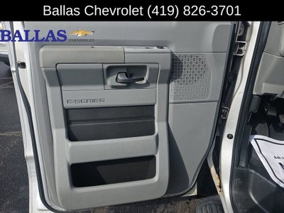 2011 Ford E-350 Super Duty XL