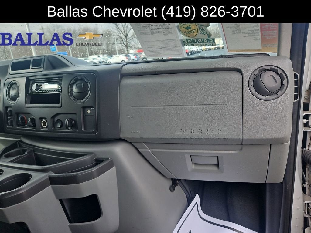 2011 Ford E-350 Super Duty XL