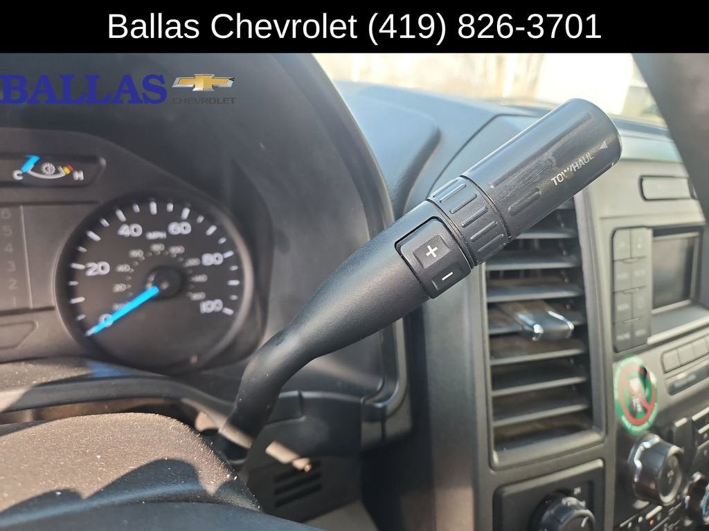 2017 Ford Super Duty F-350 SRW XL