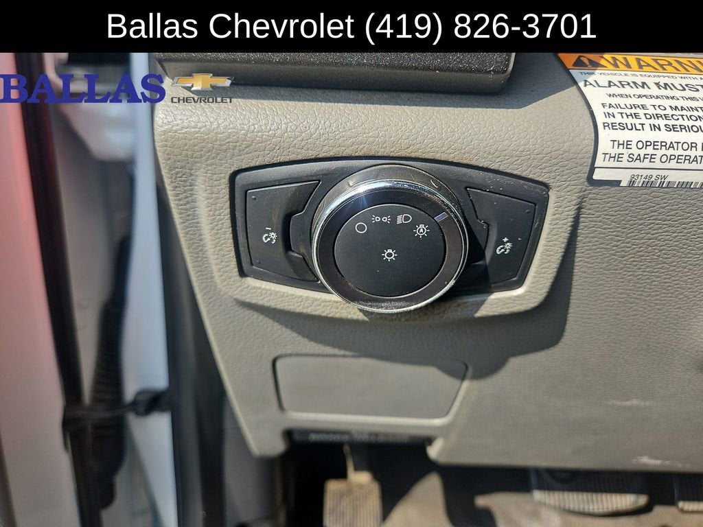 2017 Ford Super Duty F-350 SRW XL