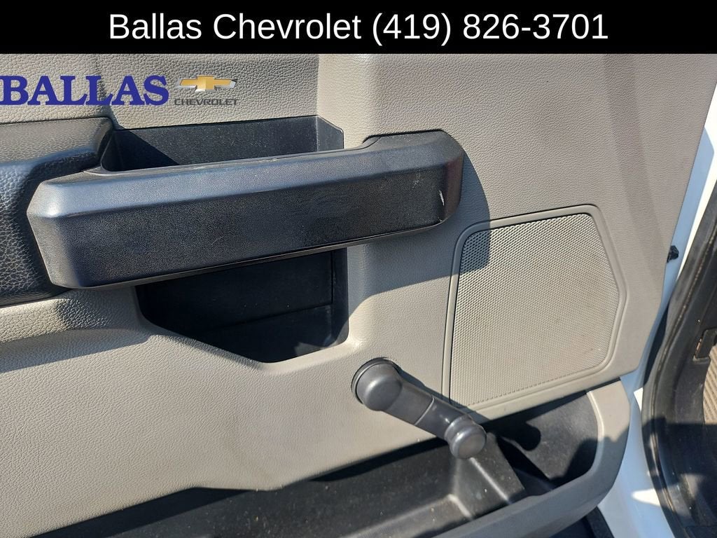 2017 Ford Super Duty F-350 SRW XL