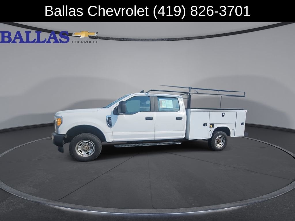 2017 Ford Super Duty F-350 SRW XL