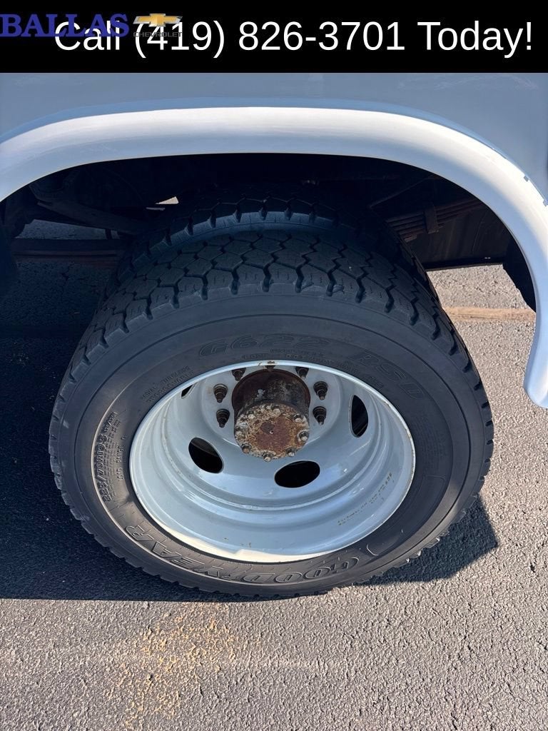 2008 Ford Super Duty F-450 DRW XL
