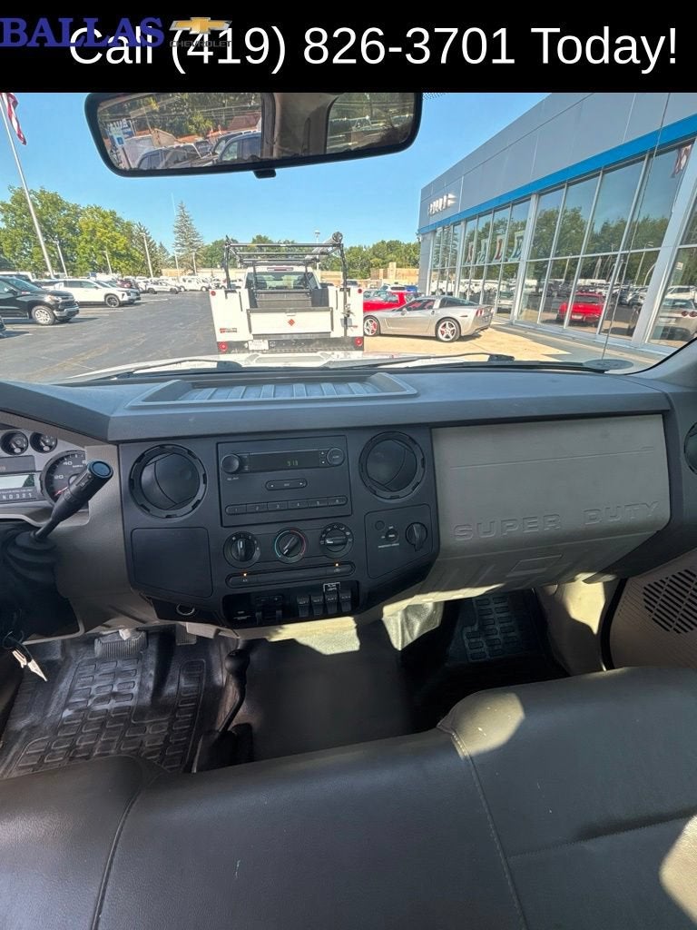 2008 Ford Super Duty F-450 DRW XL