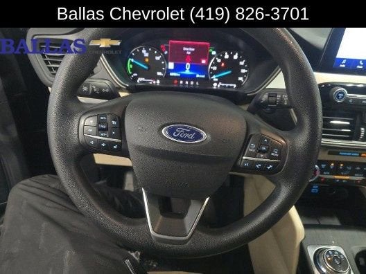 2021 Ford Escape SE Hybrid