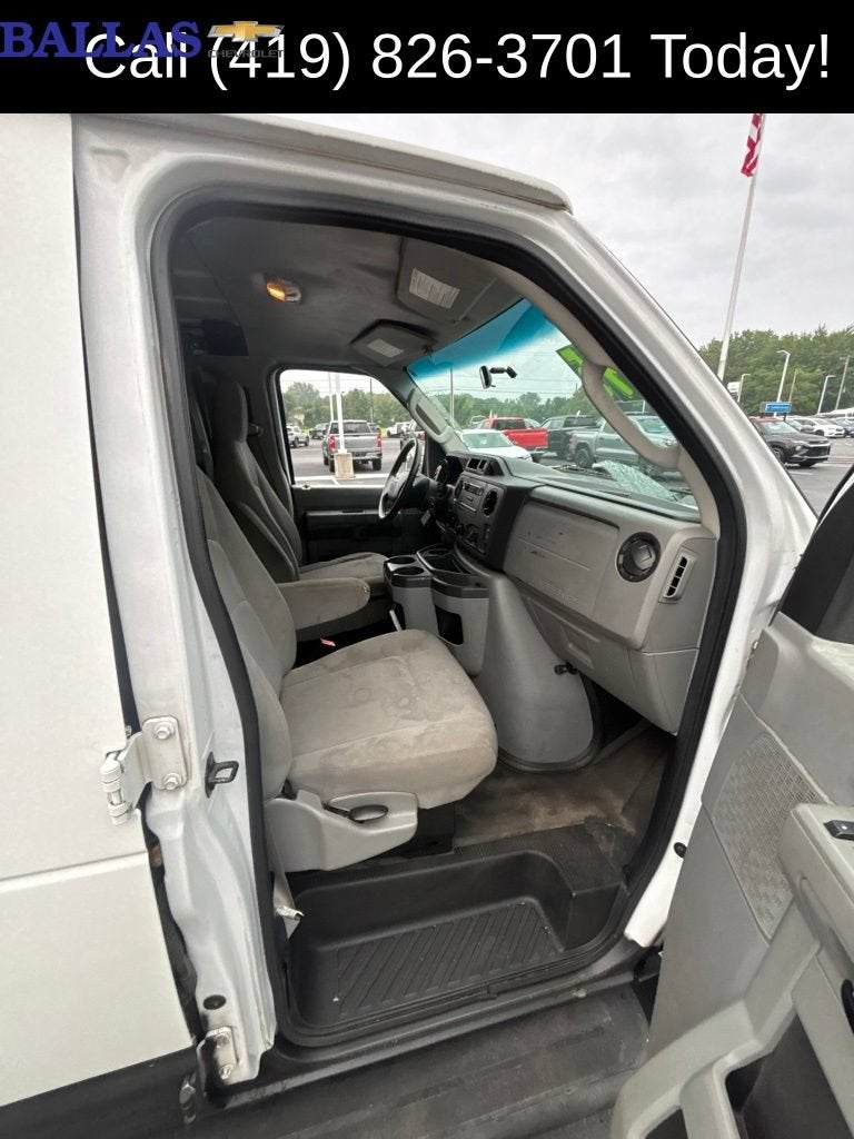 2013 Ford Econoline Cargo Van Commercial