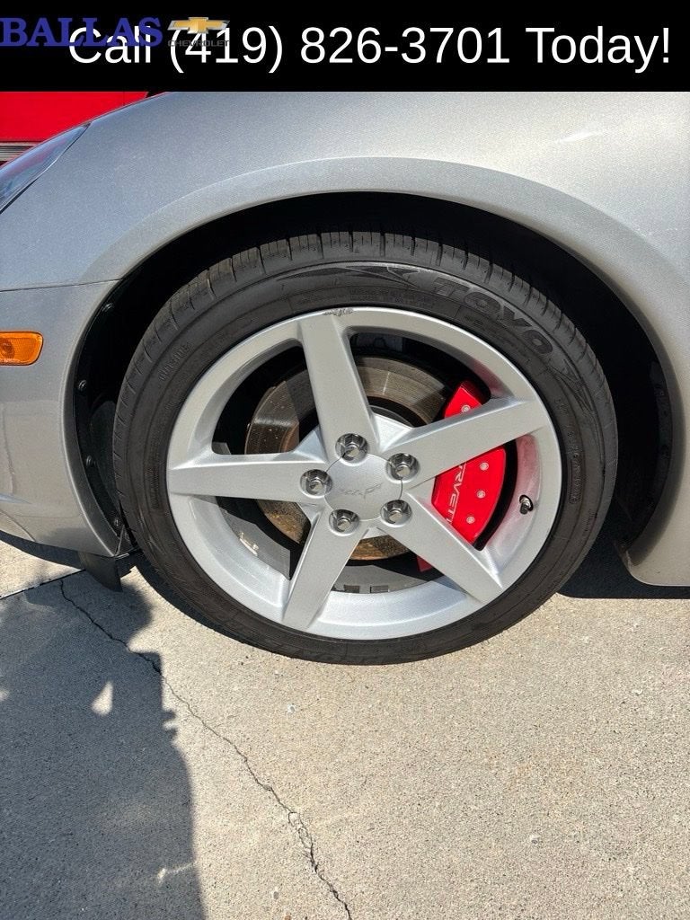 2005 Chevrolet Corvette BASE