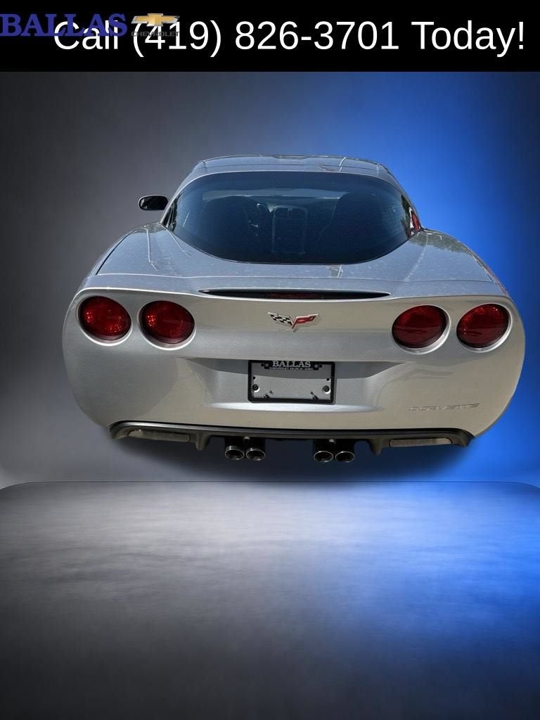 2005 Chevrolet Corvette BASE