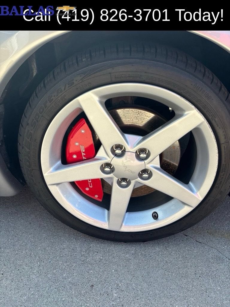 2005 Chevrolet Corvette BASE