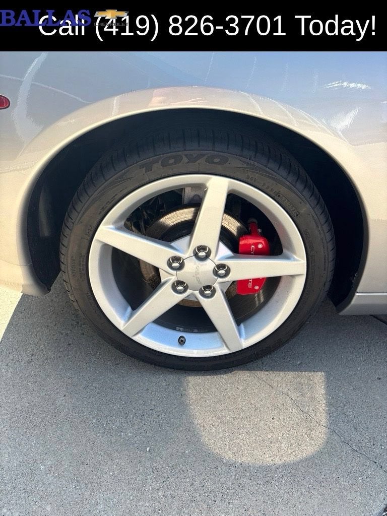 2005 Chevrolet Corvette BASE