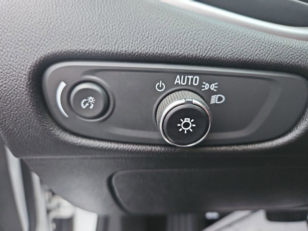 2023 Chevrolet Malibu FL