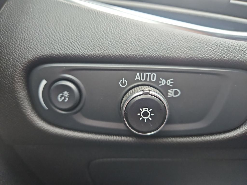 2024 Chevrolet Malibu 2LT