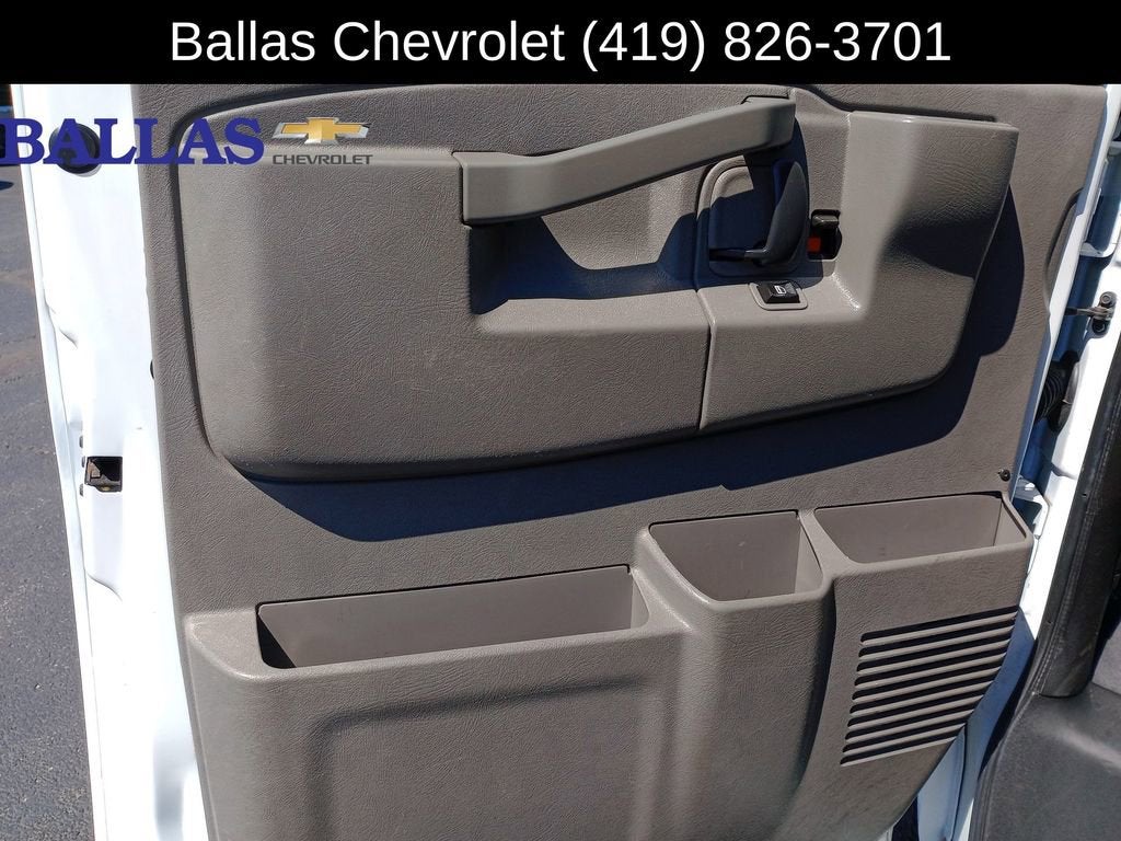 2017 Chevrolet Express Passenger 2500 LS