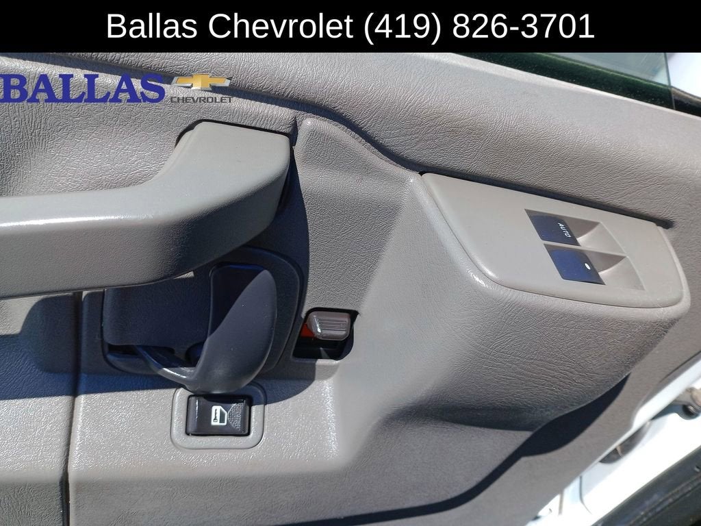 2017 Chevrolet Express Passenger 2500 LS