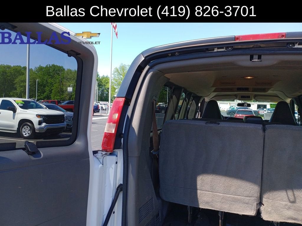2017 Chevrolet Express Passenger 2500 LS
