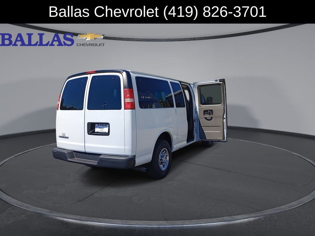 2017 Chevrolet Express Passenger 2500 LS