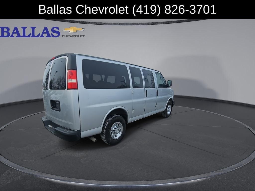 2016 Chevrolet Express Passenger 2500 LS