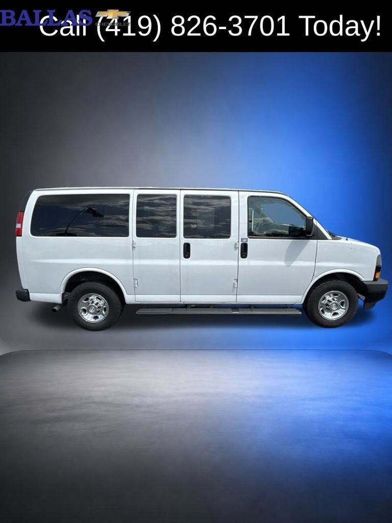 2018 Chevrolet Express Passenger 3500 LS