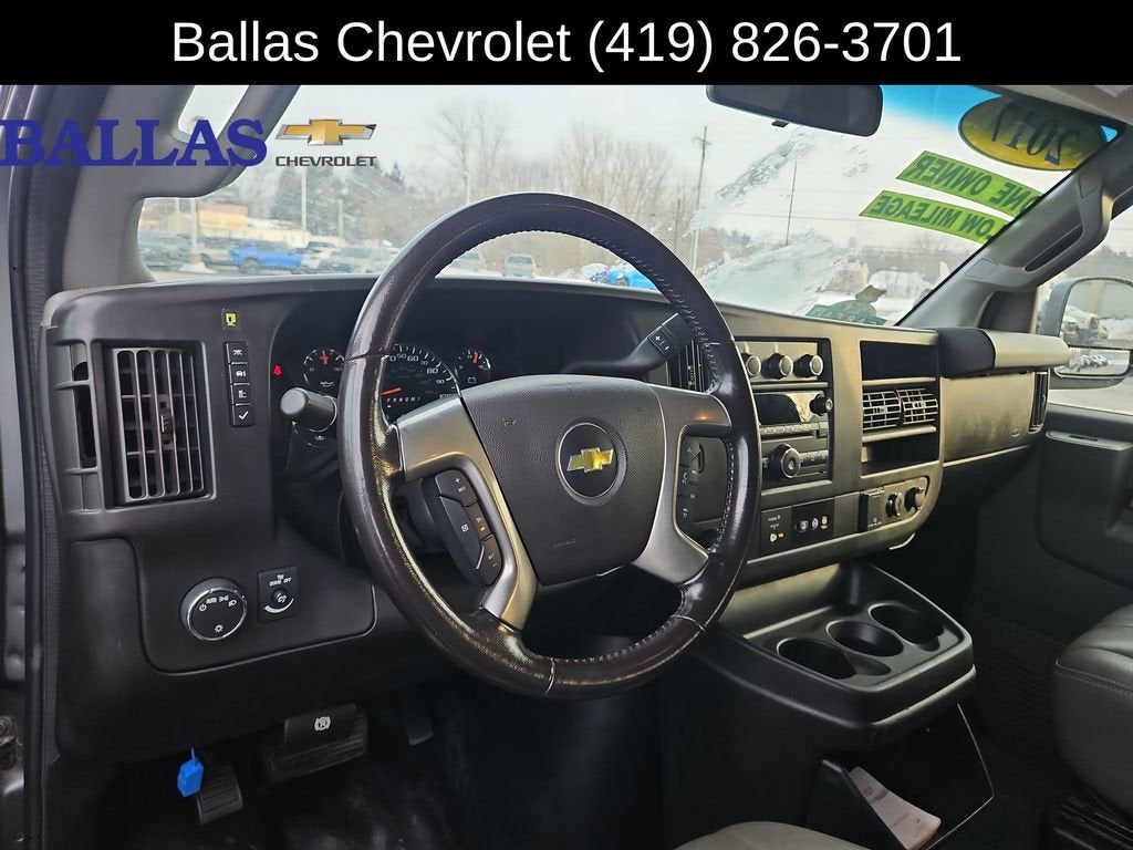 2017 Chevrolet Express Passenger 3500 LS