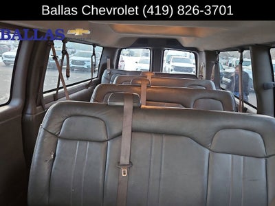 2017 Chevrolet Express Passenger 3500 LS