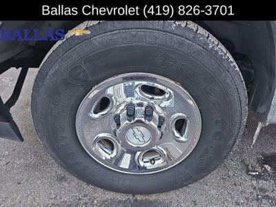 2017 Chevrolet Express Passenger 3500 LS